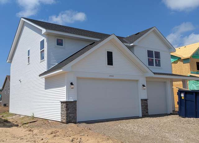 Property at 3908 Helmo Ave N, Oakdale, MN 55128, 4 beds, 3 baths