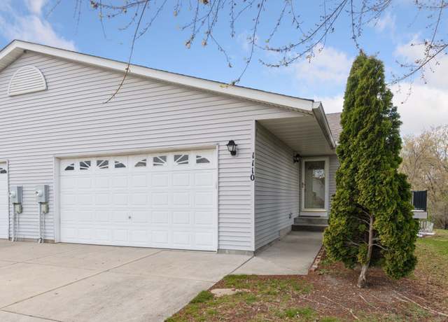 Property at 1110 Lilac Ct, Waconia, MN 55387, 3 beds, 2 baths