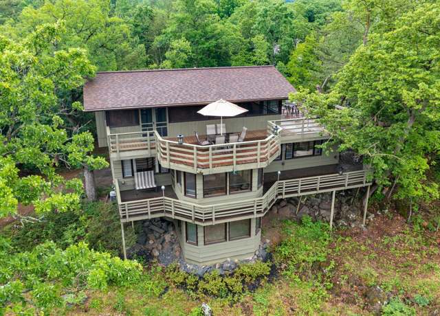 Property at 1109 N Hamilton St, Saint Croix Falls, WI 54024, 3 beds, 3 baths
