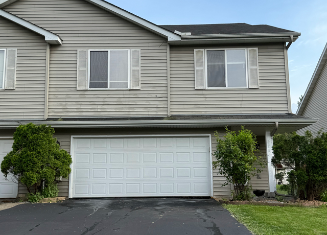 Property at 874 Wescott Sq, Eagan, MN 55123, 3 beds, 2 baths