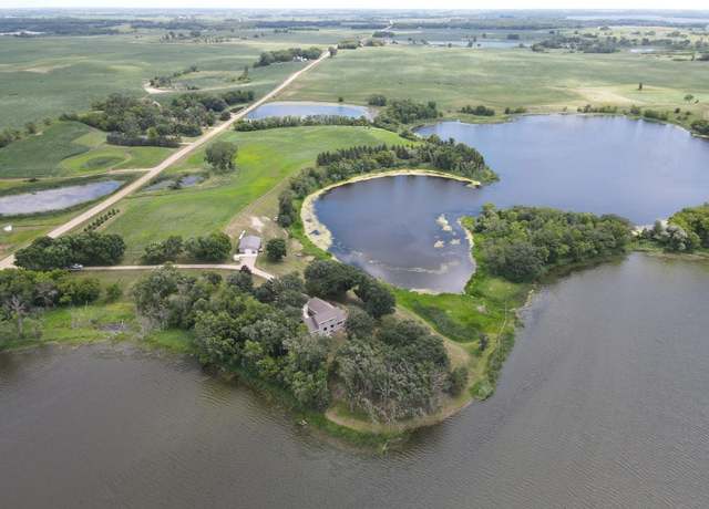 Property at 9077 82nd Ave NE, Spicer, MN 56288, 4 beds, 4 baths