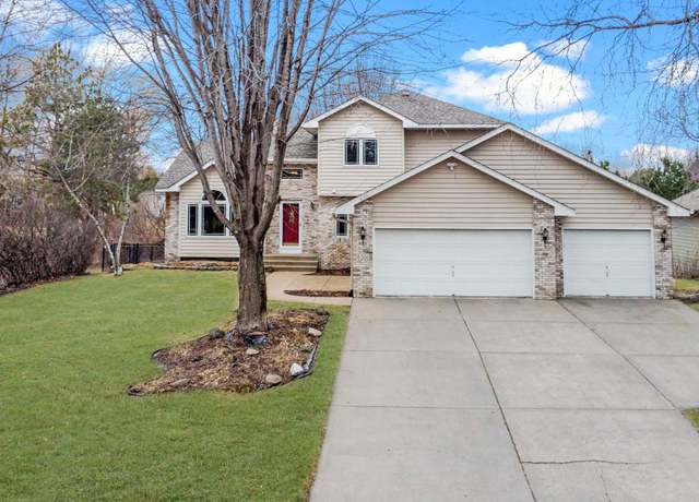 Property at 6301 Coyote Trl, Lino Lakes, MN 55014, 4 beds, 4 baths