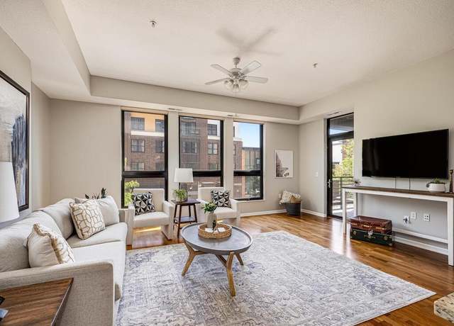 Property at 4730 Park Commons Dr #215, Saint Louis Park, MN 55416, 1 bed, 2 baths