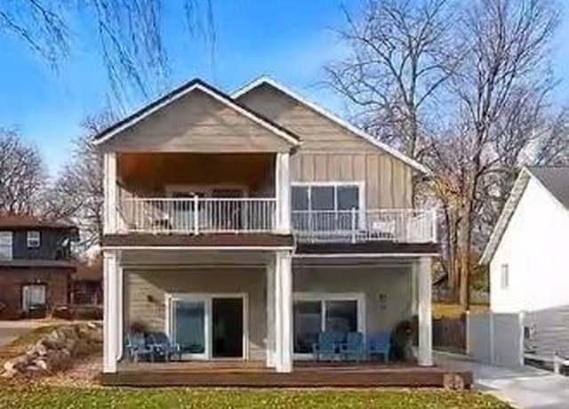 Property at 1084 W Lake Dr, Detroit Lakes, MN 56501, 4 beds, 4 baths