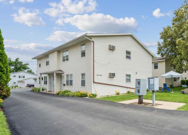 Property at 2227 3rd St SW, Rochester, MN 55902, 2 beds, 1 bath