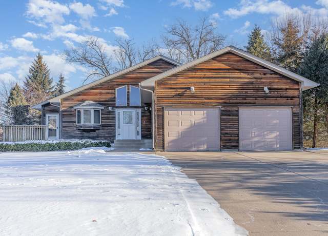 Property at 732 Hi Park Ave, Red Wing, MN 55066, 3 beds, 3 baths