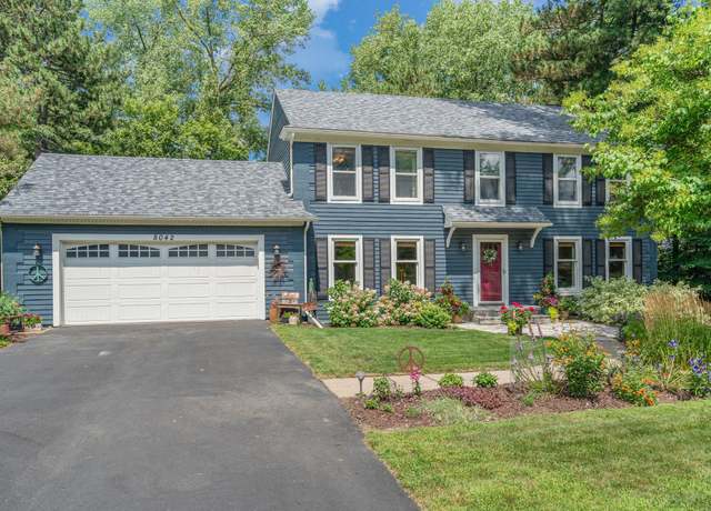 Property at 8042 Galway Rd, Woodbury, MN 55125, 4 beds, 4 baths