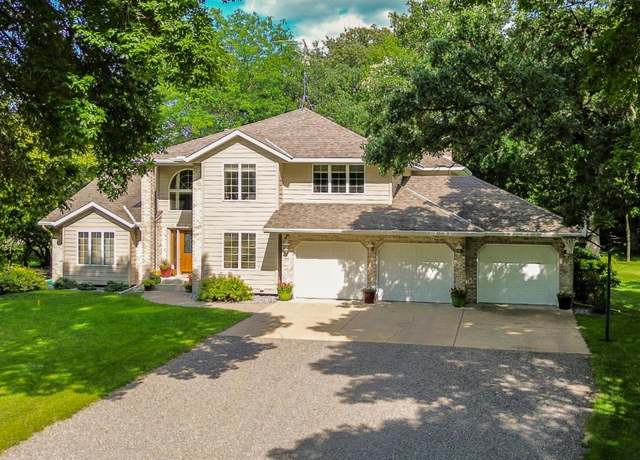 Property at 19644 Skyview Cir, Hutchinson, MN 55350, 4 beds, 3 baths