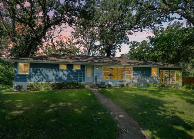 Property at 3704 Moorland Rd, Minnetonka, MN 55345, 4 beds, 3 baths