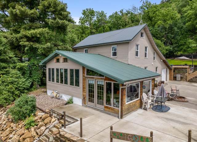 Property at 160 N State Road 35, Alma, WI 54610, 6 beds, 4 baths
