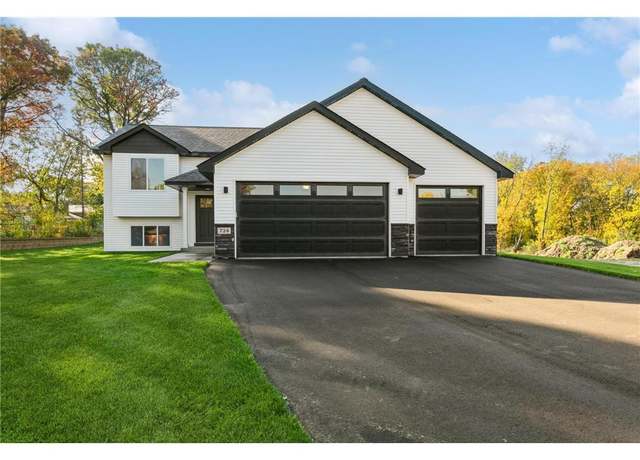 Property at 6006 Fuller Cir, Wyoming, MN 55092, 3 beds, 2 baths
