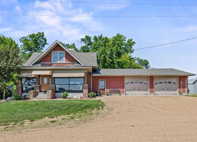 Property at 17546 Jade Ave, Glencoe, MN 55336, 3 beds, 2 baths