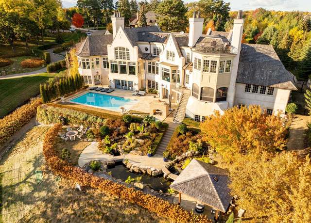 Property at 10675 Cavallo Rdg, Eden Prairie, MN 55347, 5 beds, 8 baths