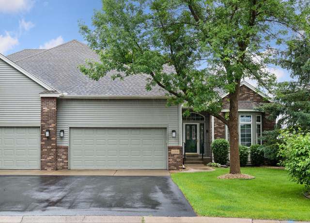 Property at 11351 Hillcrest Dr N, Champlin, MN 55316, 3 beds, 3 baths