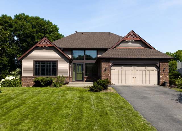 Property at 1680 Thornhill Ln, Woodbury, MN 55125, 3 beds, 3 baths