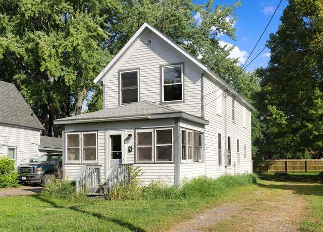 Property at 25 W 3rd St, Rush City, MN 55069, 2 beds, 2 baths