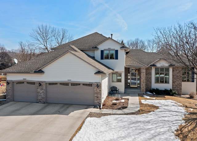 Property at 14160 Foxtail Ln, Apple Valley, MN 55124, 5 beds, 4 baths