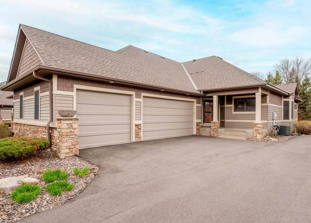 Property at 1276 Holly Ave N, Oakdale, MN 55128, 3 beds, 3 baths