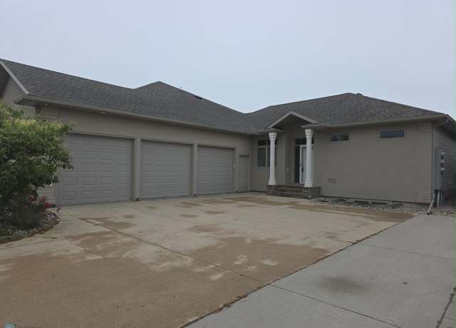 Property at 716 Northridge Way, Fargo, ND 58078, 3 beds, 3 baths