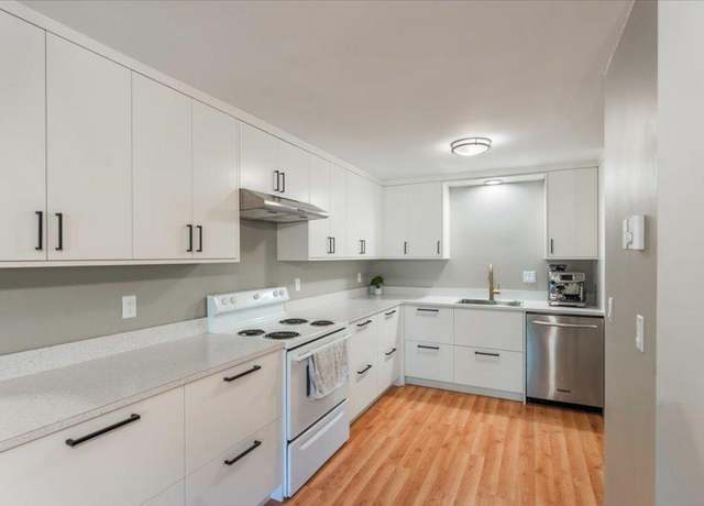 Property at 305 Arcadian Pl #1, Buffalo, MN 55313, 2 beds, 1 bath