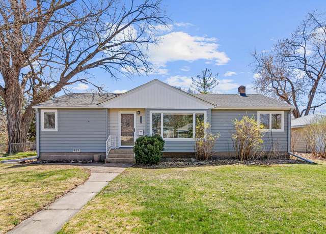 Property at 1130 Shryer Ave W, Roseville, MN 55113, 4 beds, 2 baths