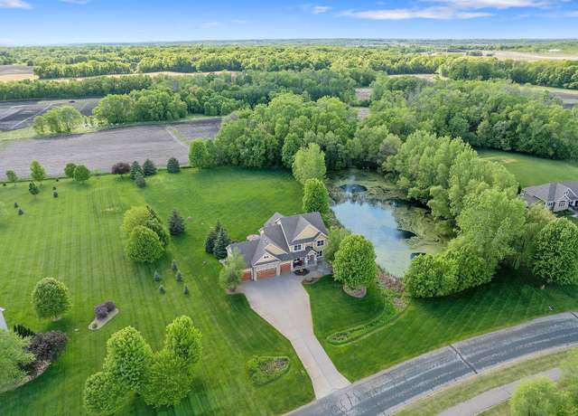 Property at 11115 Red Leaf Dr, Rogers, MN 55374, 5 beds, 4 baths