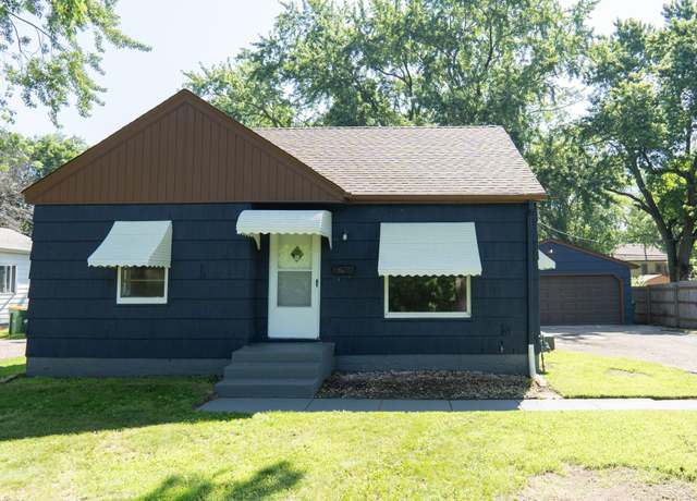 Property at 3708 Xenia Ave N, Crystal, MN 55422, 3 beds, 1 bath