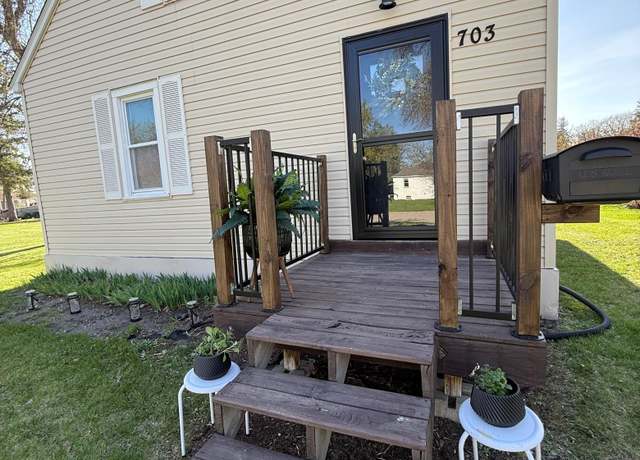 Property at 703 Markley Ave S, Thief River Falls, MN 56701, 4 beds, 1 bath