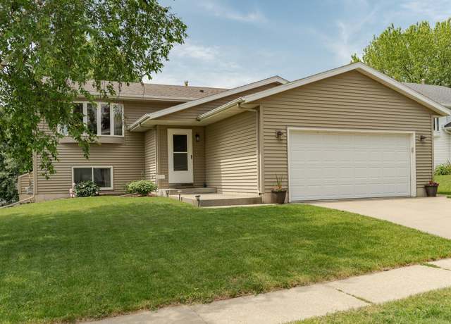 Property at 4326 9th St NW, Rochester, MN 55901, 4 beds, 2 baths