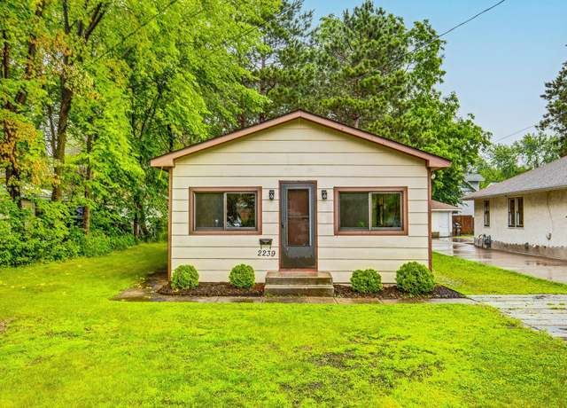 Property at 2239 10th St, White Bear Lake, MN 55110, 1 bed, 1 bath