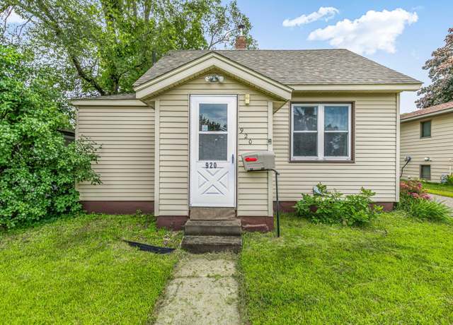 Property at 920 21st Ave N, Saint Cloud, MN 56303, 2 beds, 1 bath