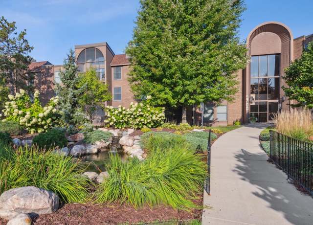 Property at 9700 Portland Ave S #225, Bloomington, MN 55420, 2 beds, 2 baths