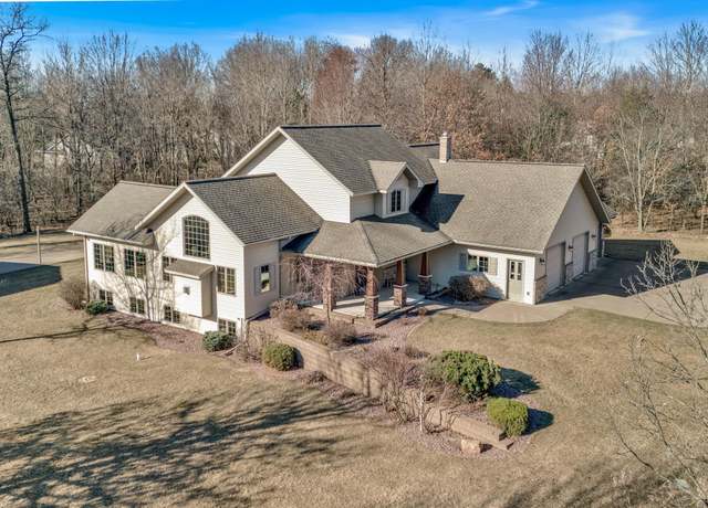 Property at 18407 67th Ave N, Chippewa Falls, WI 54729, 4 beds, 4 baths