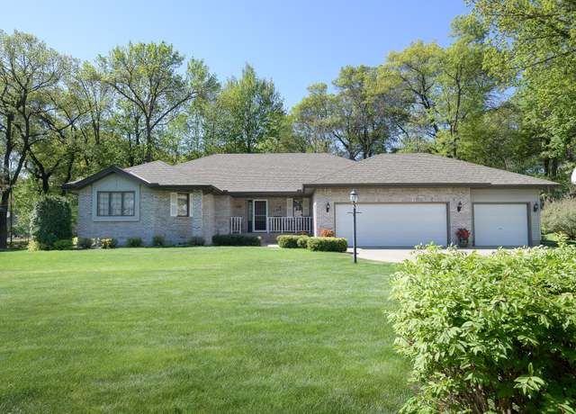 Property at 514 10th St N, Sartell, MN 56377, 4 beds, 4 baths