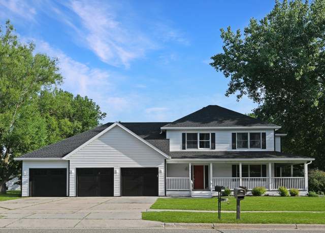 Property at 2403 Goettens Way, Saint Cloud, MN 56301, 5 beds, 4 baths