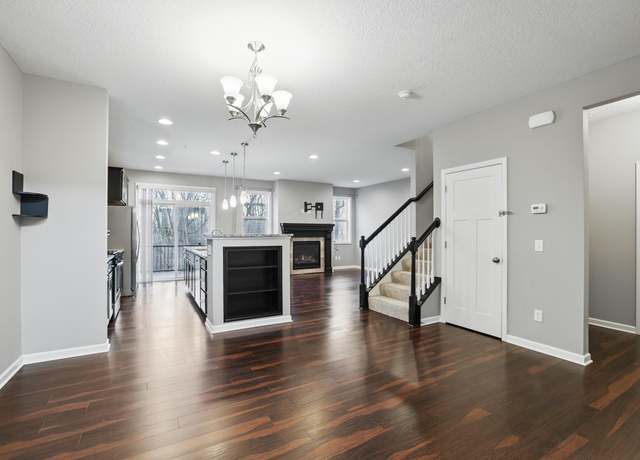 Property at 6935 Archer Trl, Inver Grove Heights, MN 55077, 3 beds, 3 baths