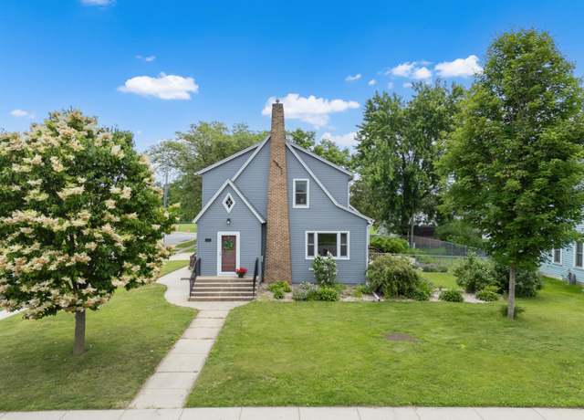 Property at 301 2nd Ave SE, Pine Island, MN 55963, 3 beds, 3 baths