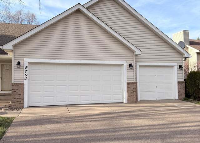 Property at 2790 Jordan Dr, Woodbury, MN 55125, 4 beds, 3 baths