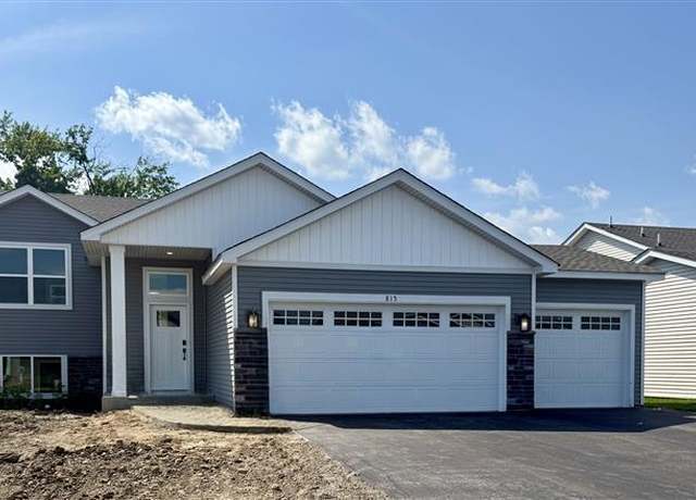 Property at 815 Erickson Ln, Buffalo, MN 55313, 5 beds, 3 baths