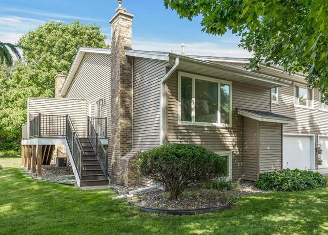 Property at 16137 Flagstaff Ct N, Rosemount, MN 55068, 3 beds, 2 baths