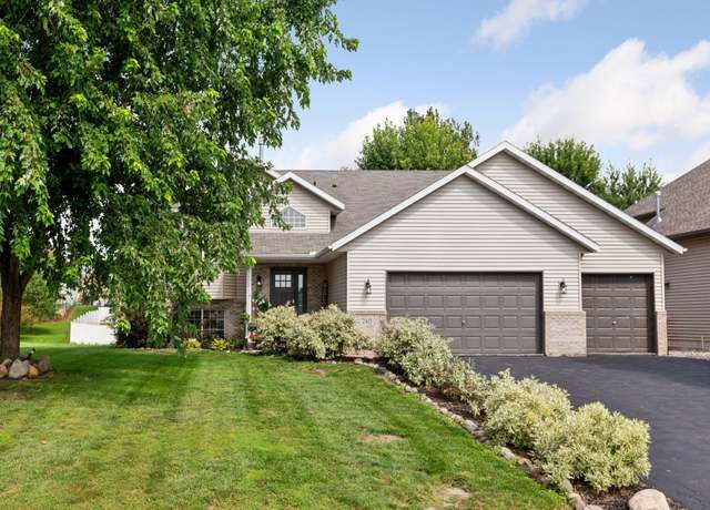 Property at 2403 Buffalo Ridge Dr, Buffalo, MN 55313, 5 beds, 2 baths