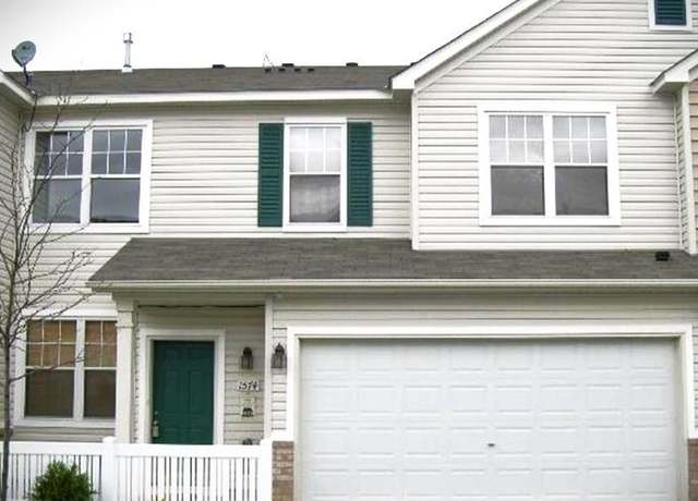 Property at 1574 Liberty Cir, Shakopee, MN 55379, 2 beds, 3 baths
