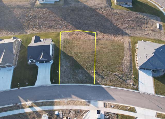 Property at 1030 Mahoe Way, Mankato, MN 56001