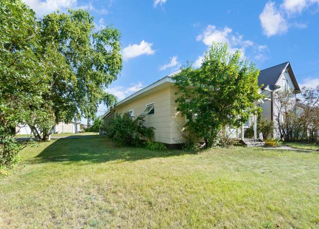 Property at 619 3rd St SE, Bemidji, MN 56601, 3 beds, 2 baths