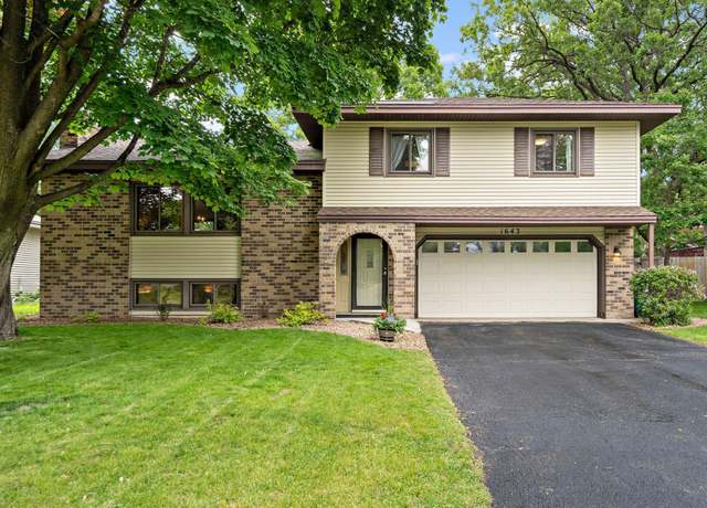 Property at 1643 132nd Ave NE, Blaine, MN 55449, 3 beds, 2 baths