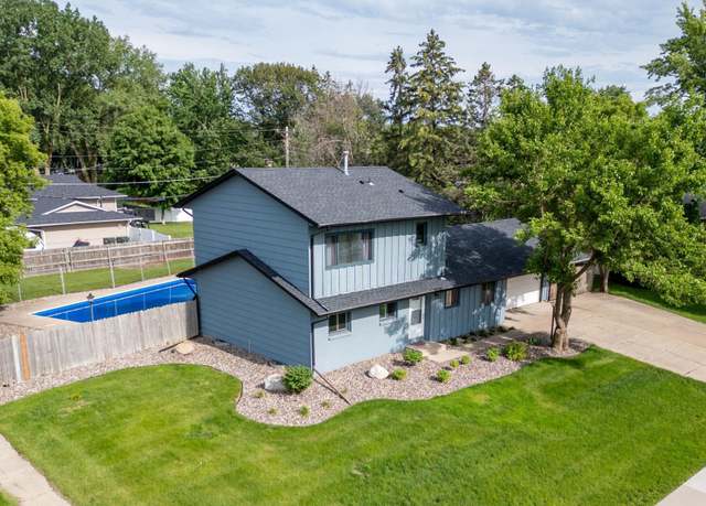 Property at 999 Elm Dr, Apple Valley, MN 55124, 4 beds, 3 baths