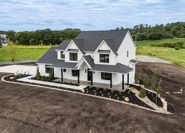 Property at 4921 8th St SW, Rochester, MN 55902, 6 beds, 5 baths