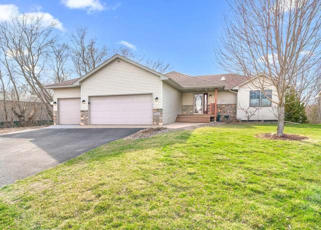 Property at 31080 Morley Dr, Lindstrom, MN 55045, 3 beds, 3 baths