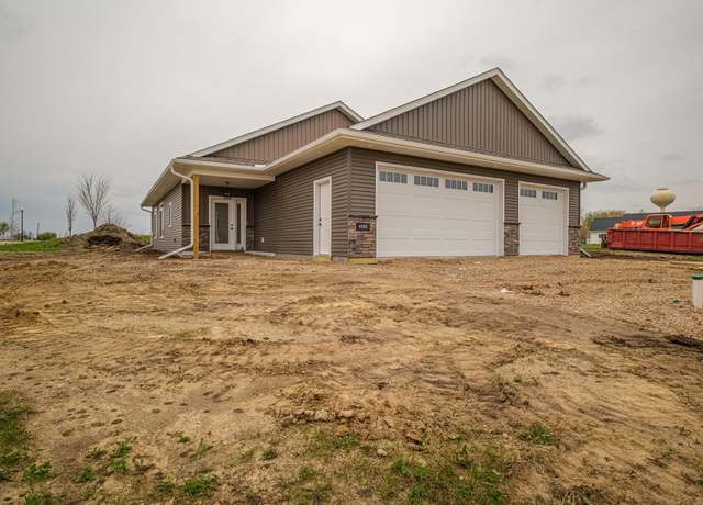 Property at 1352 Bradford St SE, Hutchinson, MN 55350, 2 beds, 2 baths