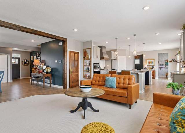 Property at 515 Goldenrod Trl, Waconia, MN 55387, 5 beds, 5 baths